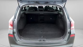 Hyundai i30 T-GDI PREMIUM