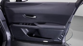 Lexus UX 300E