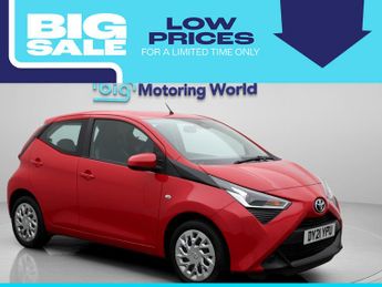 Toyota AYGO VVT-I X-PLAY X-SHIFT TSS