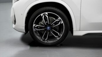 BMW iX1 XDRIVE 30 M SPORT