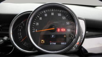 MINI Hatch COOPER CLASSIC