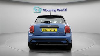 MINI Hatch COOPER CLASSIC