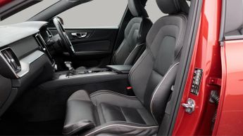 Volvo S60 T5 R-DESIGN EDITION