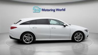 Mercedes-Benz CLA CLA 200 AMG LINE