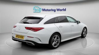 Mercedes-Benz CLA CLA 200 AMG LINE
