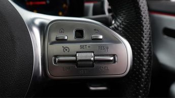 Mercedes-Benz CLA CLA 180 AMG LINE PREMIUM PLUS