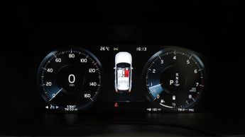 Volvo XC60 B5 R-DESIGN AWD