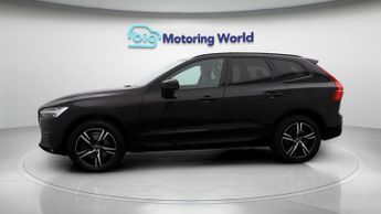 Volvo XC60 B5 R-DESIGN AWD