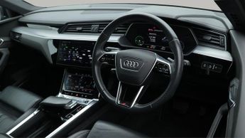 Audi e-tron QUATTRO S LINE