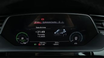Audi e-tron QUATTRO S LINE