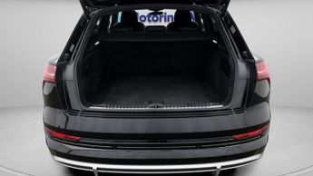 Audi e-tron QUATTRO S LINE