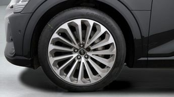Audi e-tron QUATTRO S LINE