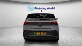 CUPRA Born V2
