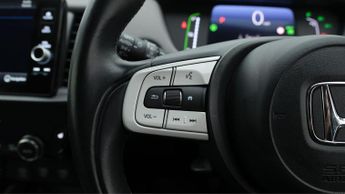 Honda Jazz I-MMD CROSSTAR EX