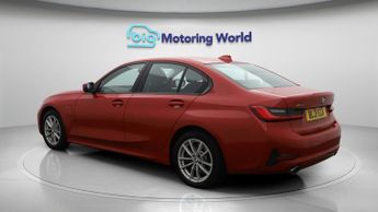 BMW 3 Series 330E XDRIVE SE PRO