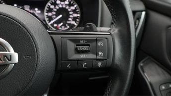 Nissan Qashqai DIG-T ACENTA PREMIUM DCT