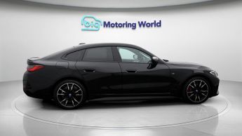 BMW M5 M50