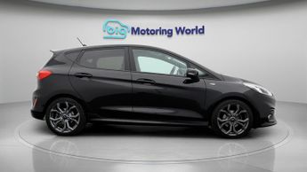 Ford Fiesta ST-LINE EDITION