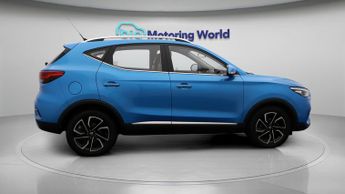 MG ZS EXCLUSIVE T-GDI