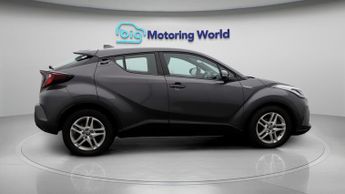 Toyota C-HR ICON