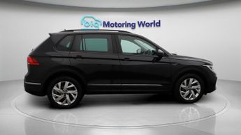 Volkswagen Tiguan LIFE TSI DSG