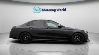 Mercedes E Class E 200 AMG LINE EDITION
