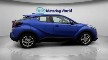 Toyota C-HR ICON