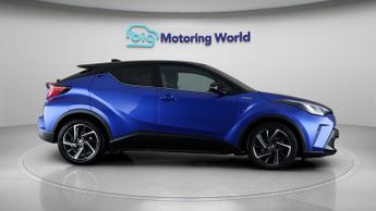 Toyota C-HR DYNAMIC