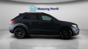 Volkswagen T-Roc BLACK EDITION TSI EVO DSG