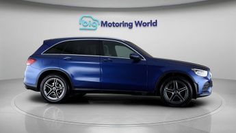 Mercedes GLC GLC 220 D 4MATIC AMG LINE