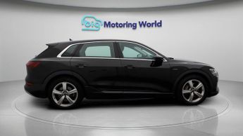 Audi E-Tron QUATTRO TECHNIK
