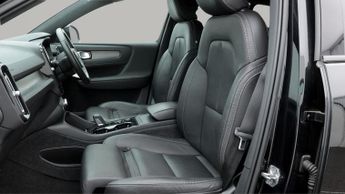 Volvo XC40 B4 R-DESIGN PRO AWD