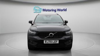 Volvo XC40 B4 R-DESIGN PRO AWD
