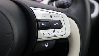 Honda Jazz I-MMD EX