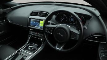 Jaguar XE LANDMARK
