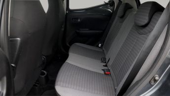 Toyota AYGO VVT-I X-TREND