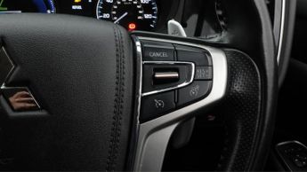 Mitsubishi Outlander PHEV DESIGN