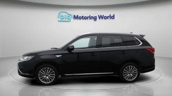 Mitsubishi Outlander PHEV DESIGN