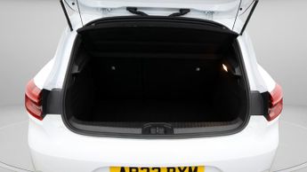 Renault Clio E-TECH ENGINEERED