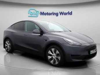 Tesla Model Y BASE