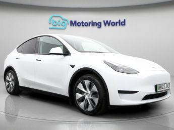 Tesla Model Y BASE
