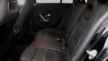 Mercedes-Benz CLA CLA 180 AMG LINE