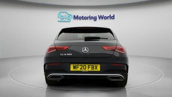 Mercedes-Benz CLA CLA 180 AMG LINE