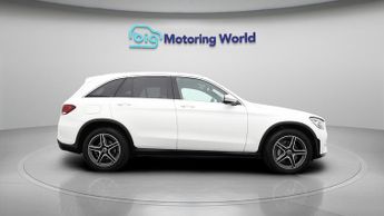 Mercedes GLC GLC 300 4MATIC AMG LINE