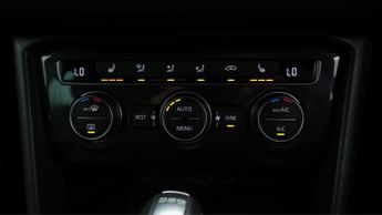 Volkswagen Tiguan R-LINE TECH TDI 4MOTION DSG
