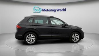 Volkswagen Tiguan LIFE TSI