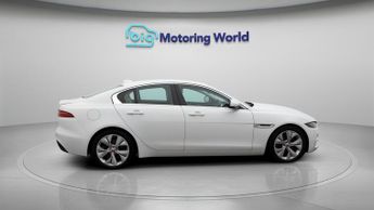 Jaguar XE S
