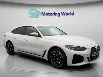 BMW i4 EDRIVE40 M SPORT