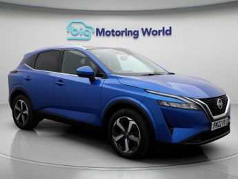 Nissan Qashqai DIG-T N-CONNECTA DCT