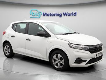 Dacia Sandero ESSENTIAL SCE